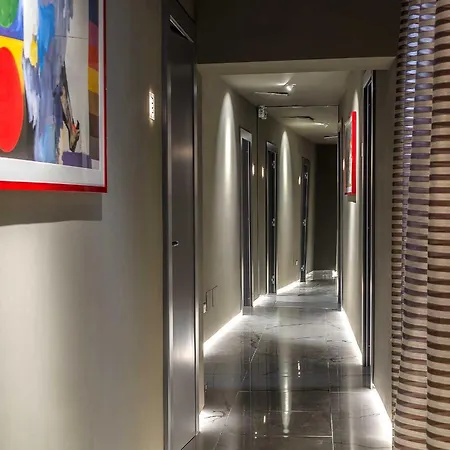 Colonna Del Corso 4* רומא