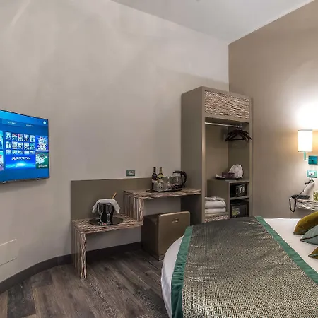 Colonna Del Corso 4* Rome