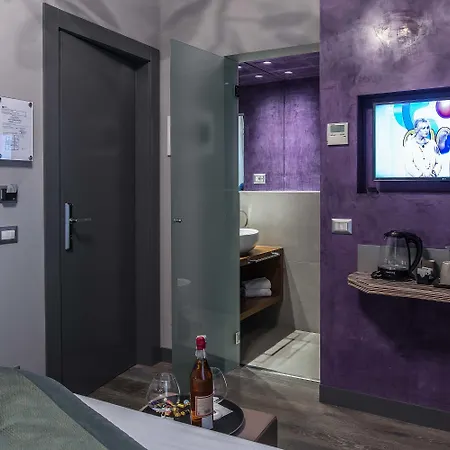 Colonna Del Corso Gasthuis Rome