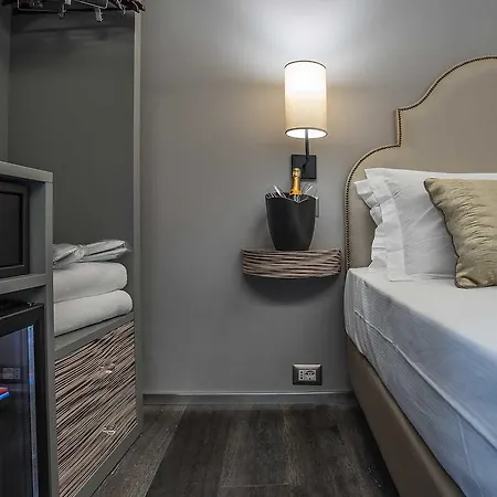 Guest house Colonna Suite Del Corso 3*