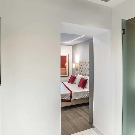 Colonna Del Corso רומא