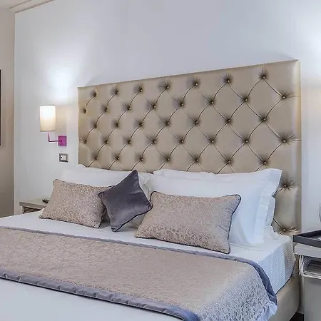 Colonna Del Corso 4*