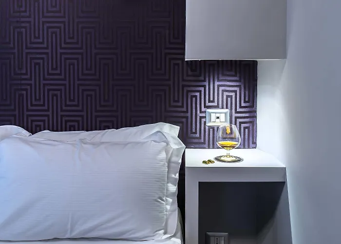 Colonna Del Corso 4* Рим