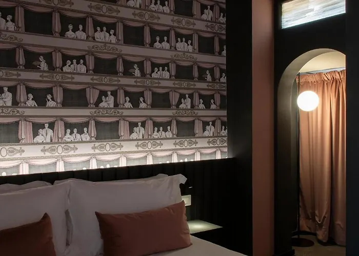 ゲストハウス コロンナ スイート デル コルソ ローマ